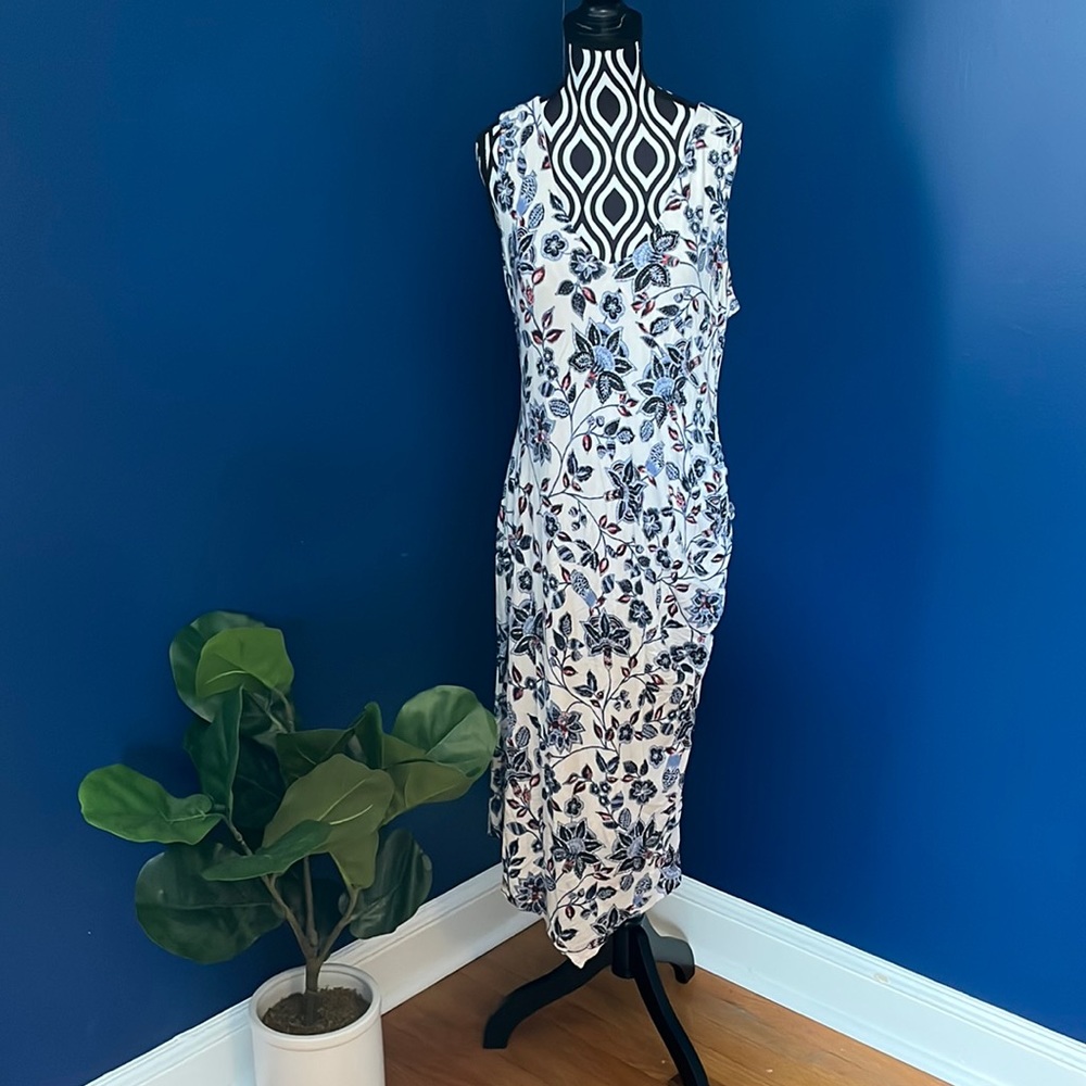 Jessica Simpson Maternity Dress White and Blue Paisley Print